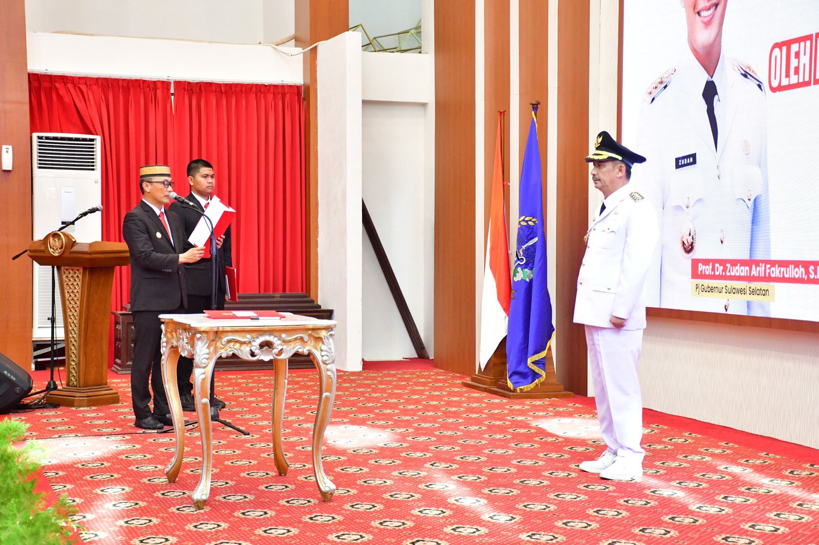Drs. H. Firmanza DP, SH. M.Si resmi dilantik menjadi Penjabat (Pj) Wali Kota Palopo